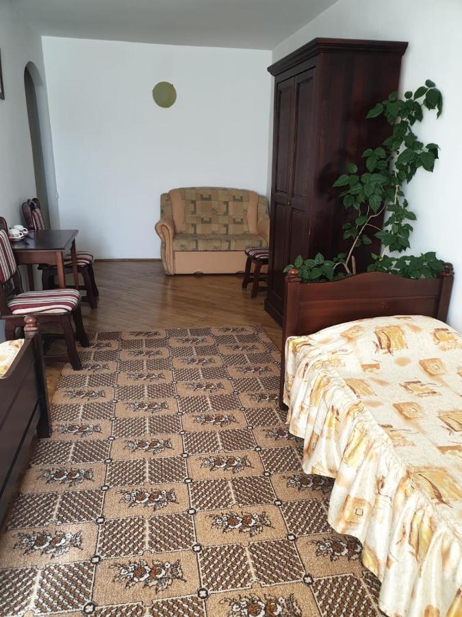 Motel Balcost Piatra Neamt Exterior photo